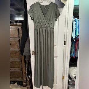 Motherbee Maternity Maxi Dress